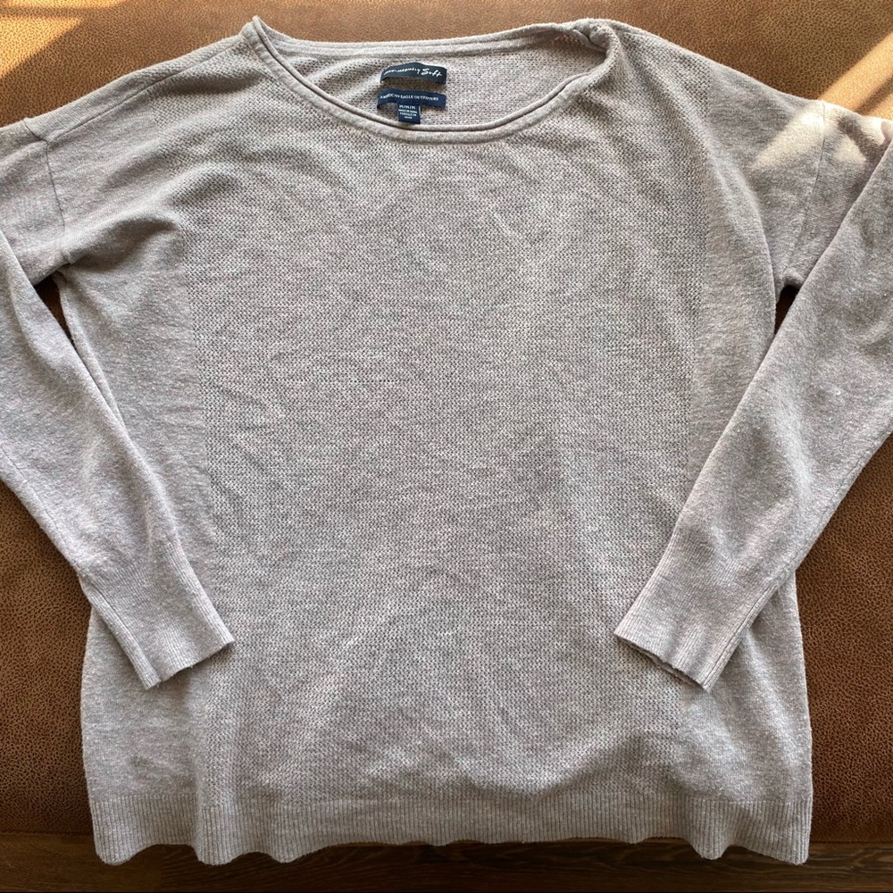 *BOGO* American Eagle women’s sweater *BOGO*